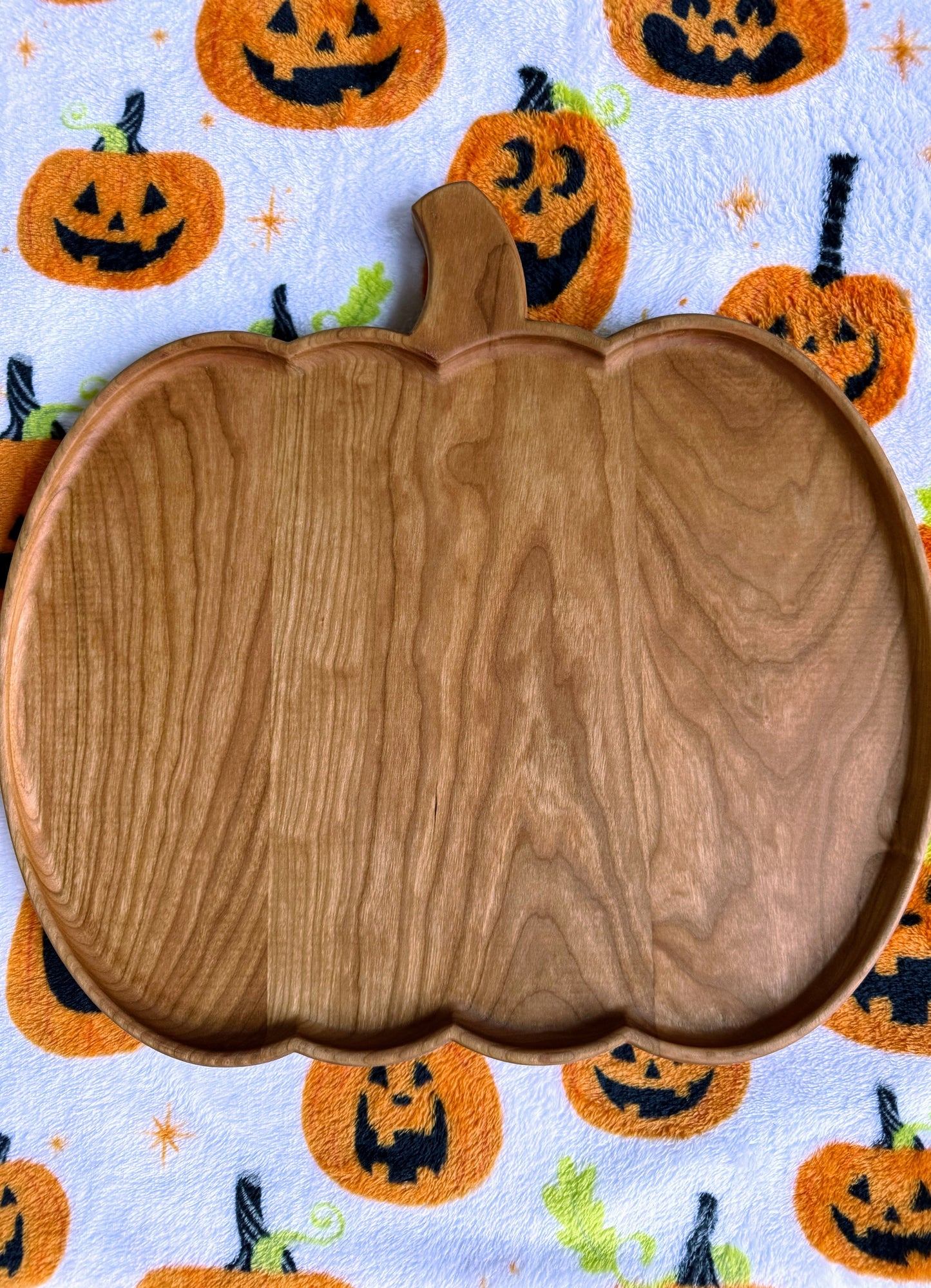 Pumpkin-Shaped Charcuterie Board – Personalized - Walnut, Maple, or Cherry